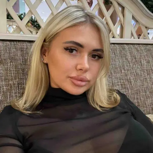 Полина Медведева