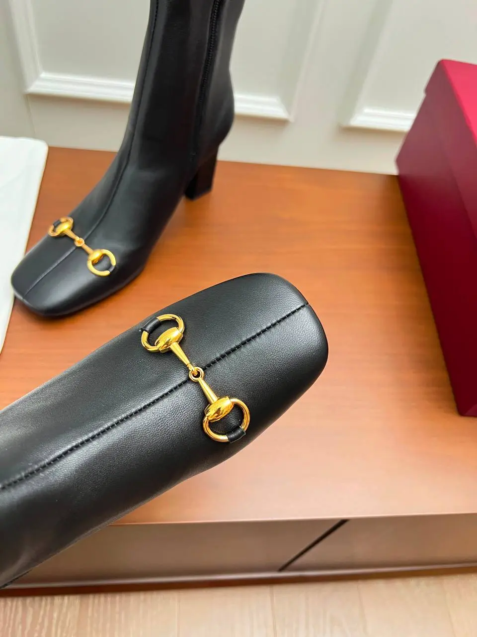 ▪️Премиум
▪️В наличии 36-41 размеры
▪️Цена 20.000₽
▪️Доставка-примерка по Москве
▪️ @byMarybelle
▪️Отправка в регионы ✈️ в этот же день | Сетка — социальная сеть от hh.ru