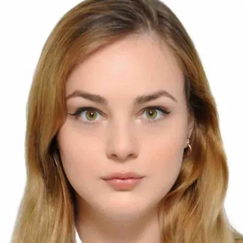 Анна Мазур