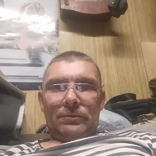 Олег Щекотуров