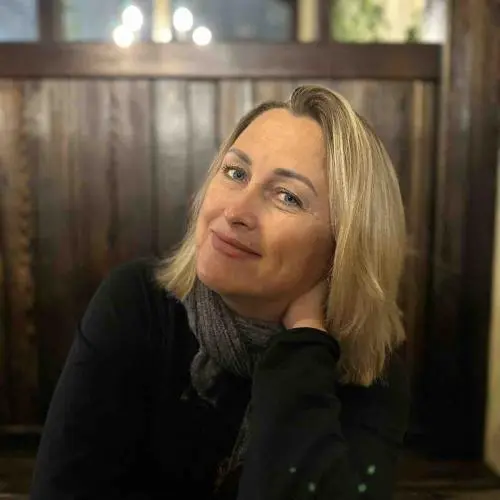 Юля Коломникова