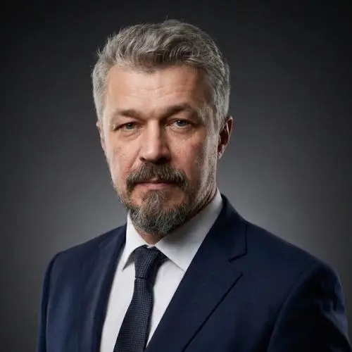 Олег Усанин