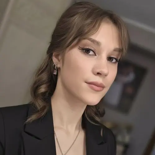 Кристина Астахова