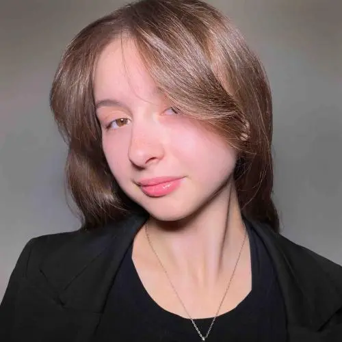 Виктория Иванова