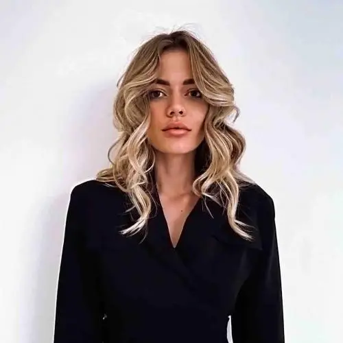 Элина Спиридонова