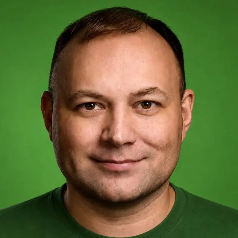 Александр Бочаров