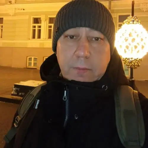 Азамжон Буриев