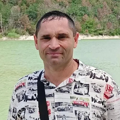 Александр Калашников
