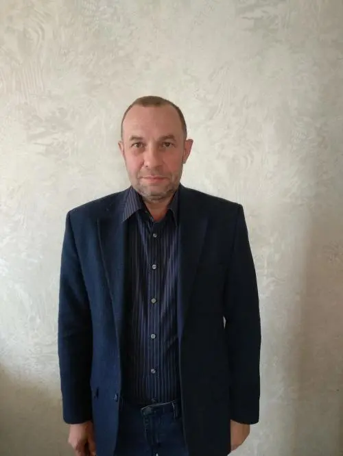 Олег Костин