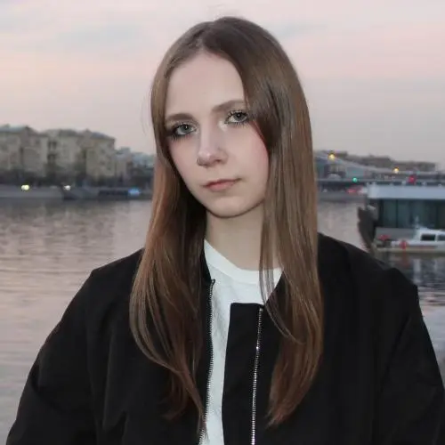 Алина Кривопалова