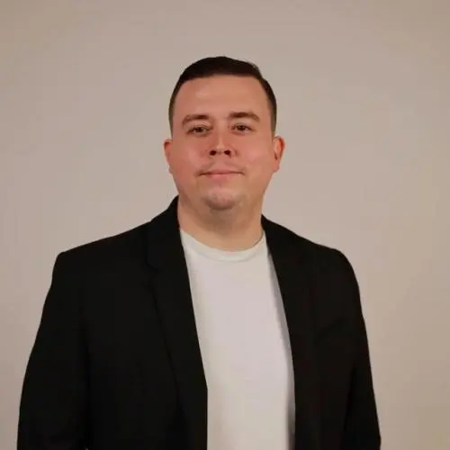 Павел Толмачев