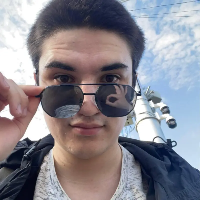Оскар Амиров