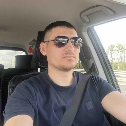 Андрей Животов