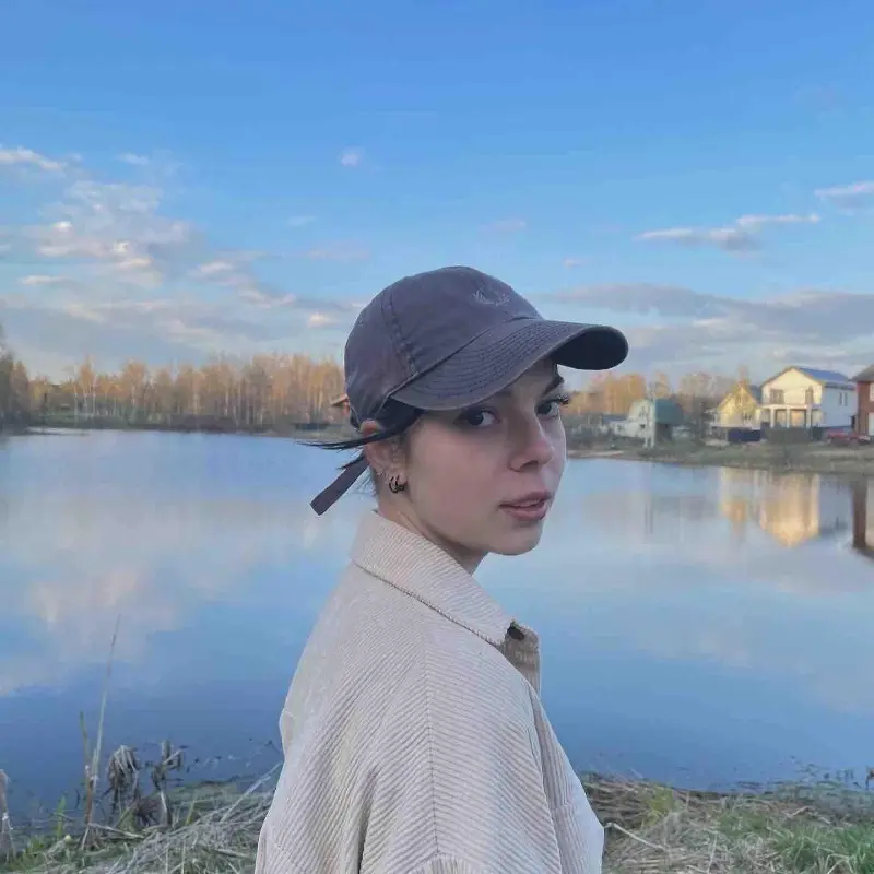 Вероника Стахова