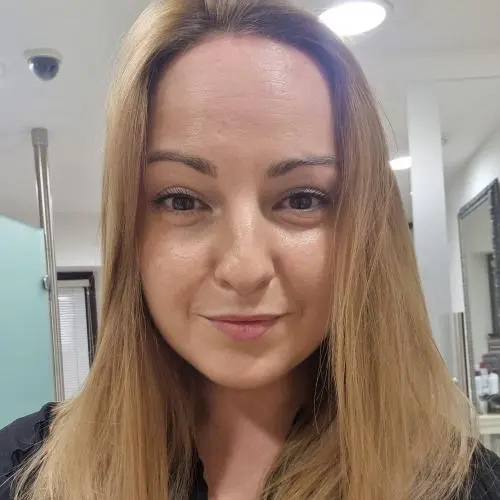 Анна Усова