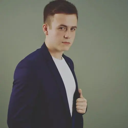 Максим Нодарович