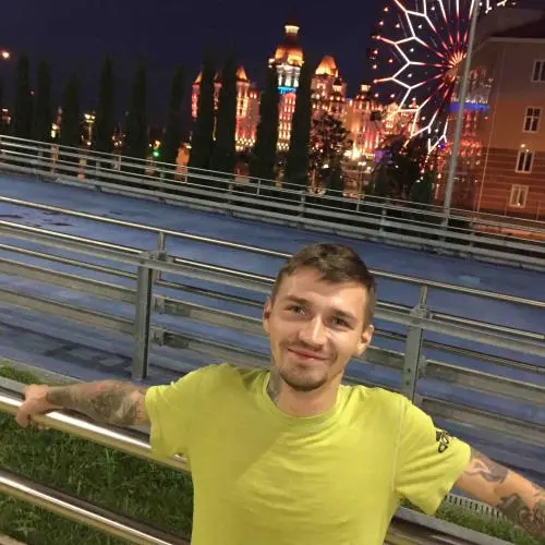 Евгений Лапшин