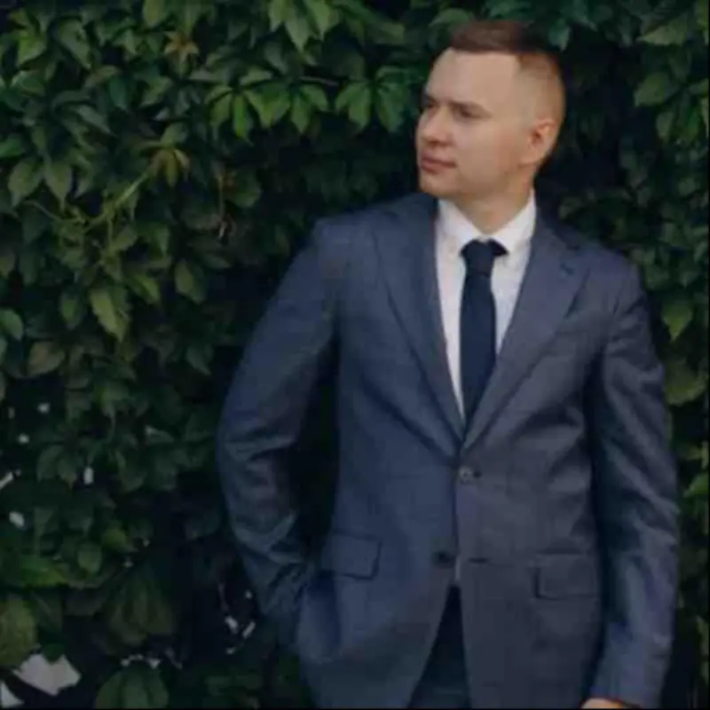 Дмитрий Толмачев
