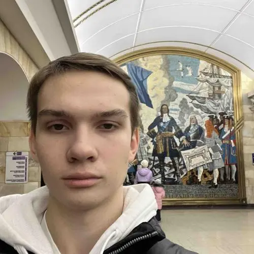Никита Гребенников