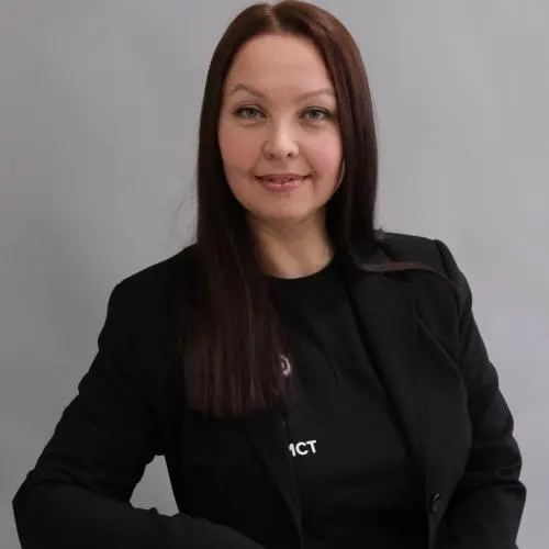 Анна Рыбакова