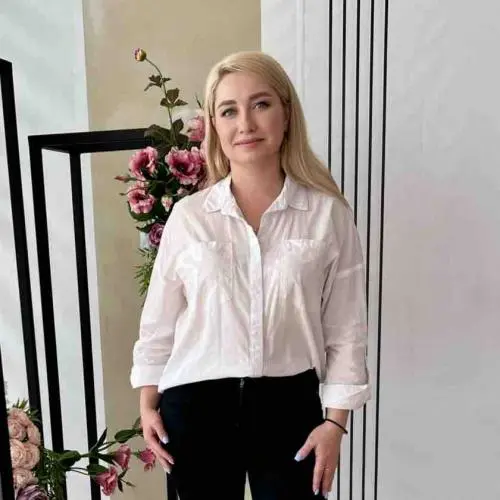 Ирина Комарова