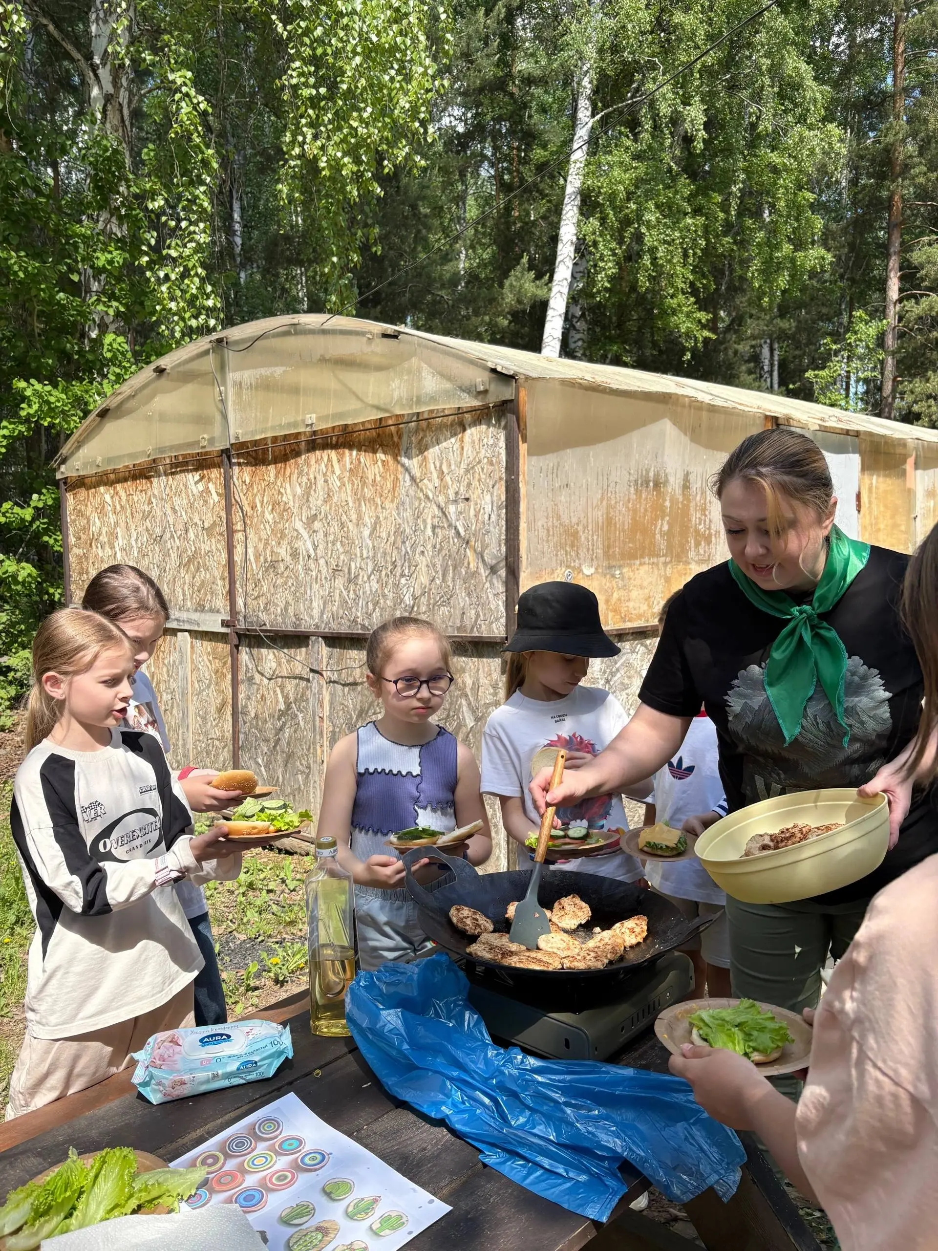 День здоровья — отличный повод выбраться на экскурсию или на природу!
В этом году он пройдет 18 сентября | Сетка — социальная сеть от hh.ru