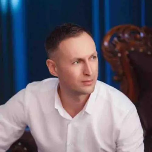 Виталий Магро