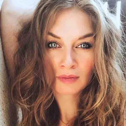 Елена Лотарева