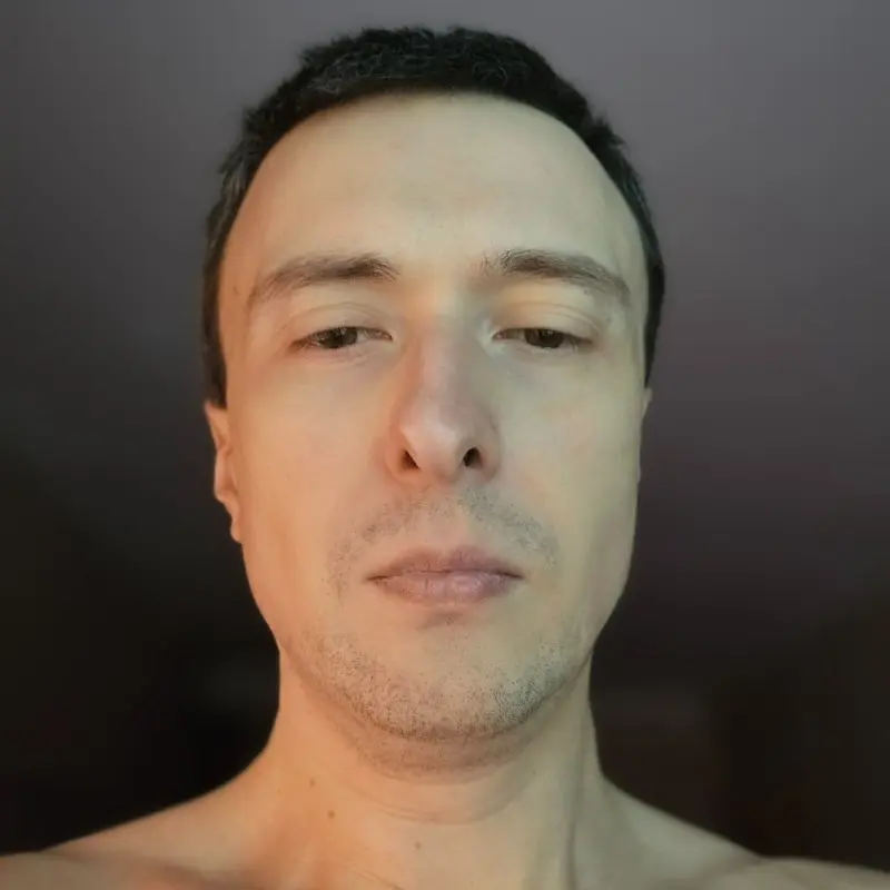 Виктор Егер