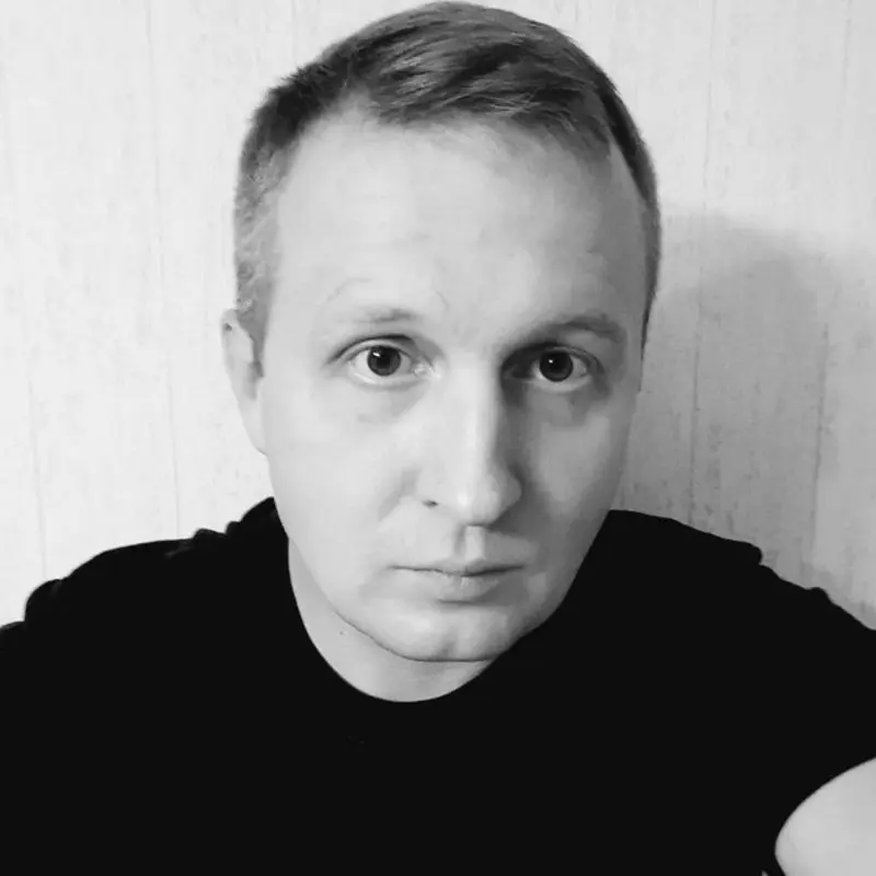 Павел Зотов