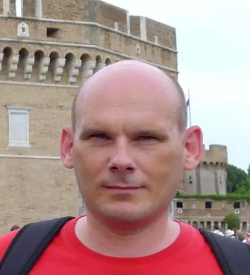 Дмитрий Суткевич