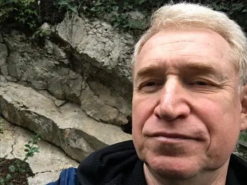 Юрий Бурханов