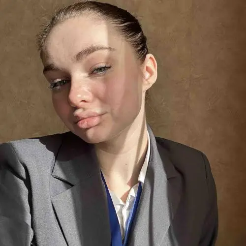 Алиса Толмачева