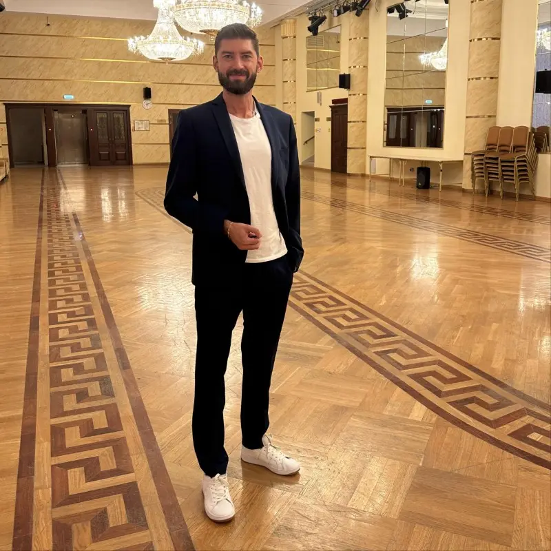 Вячеслав Тарасов