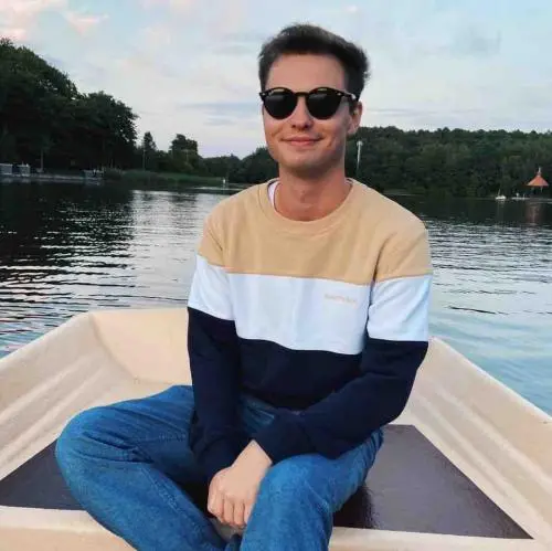 Михаил Павлов