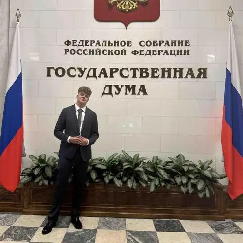 Игорь Калинин