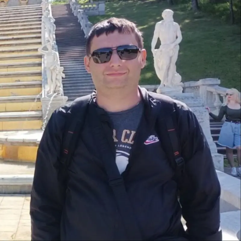 Дмитрий Шостак