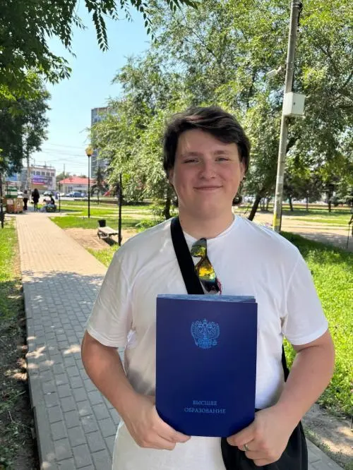 Александр Нархов