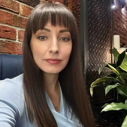 Елена Нелина
