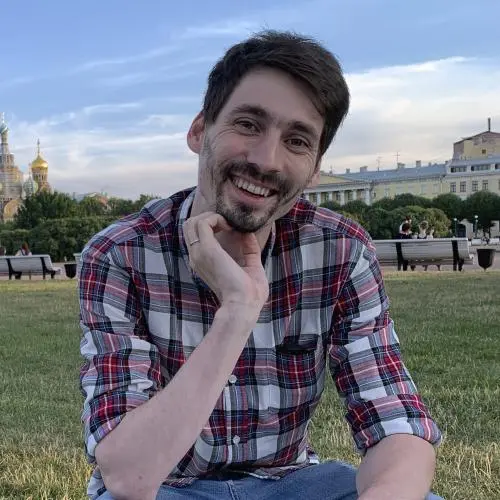 Артур Аверин