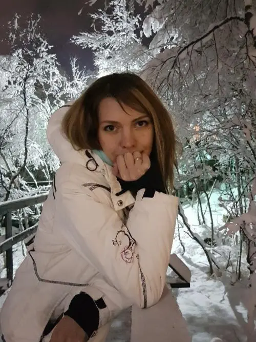 Елена Тхор