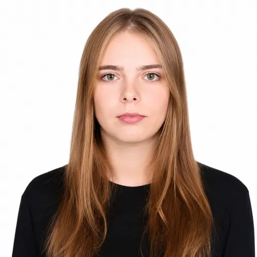 Полина Жуковская