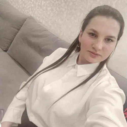 Юлия Небогина