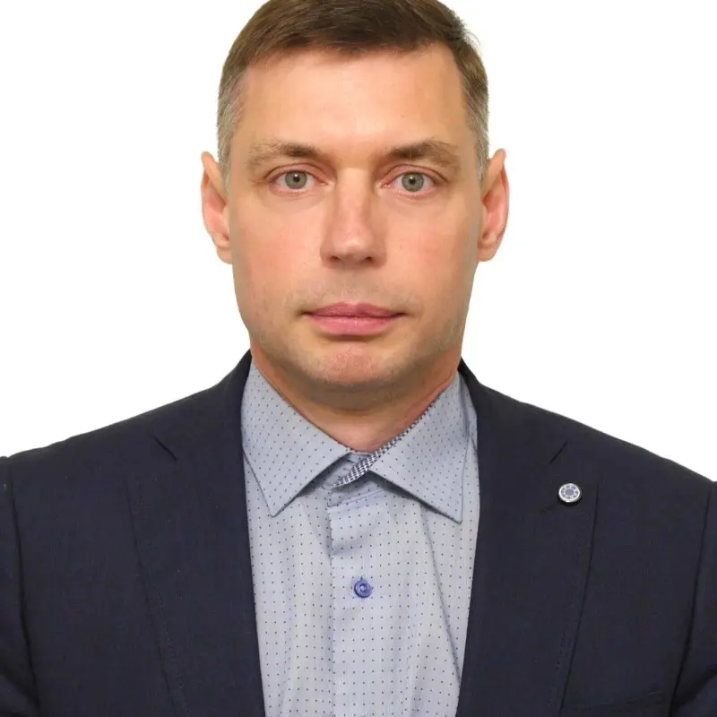 Александр Лапшин