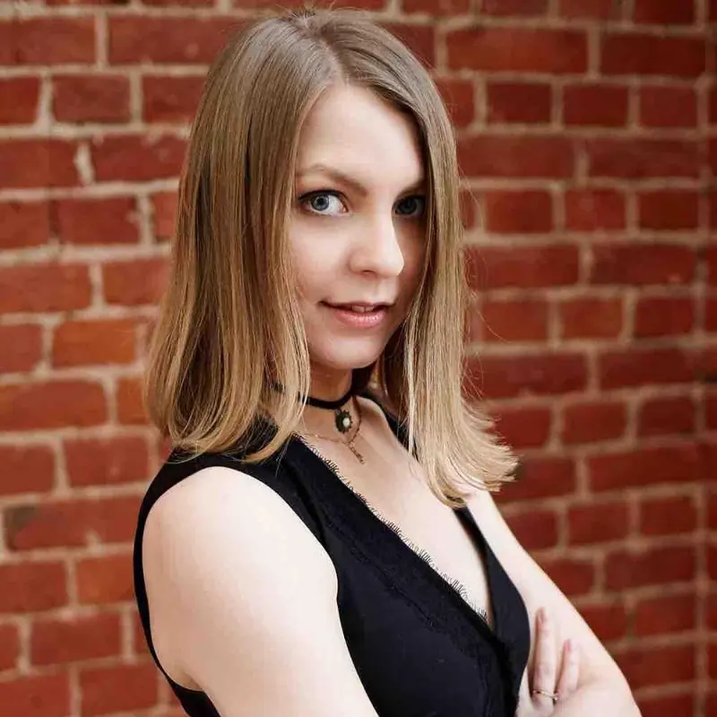 Анна Тырлова