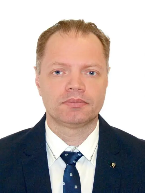 Роман Дедиков