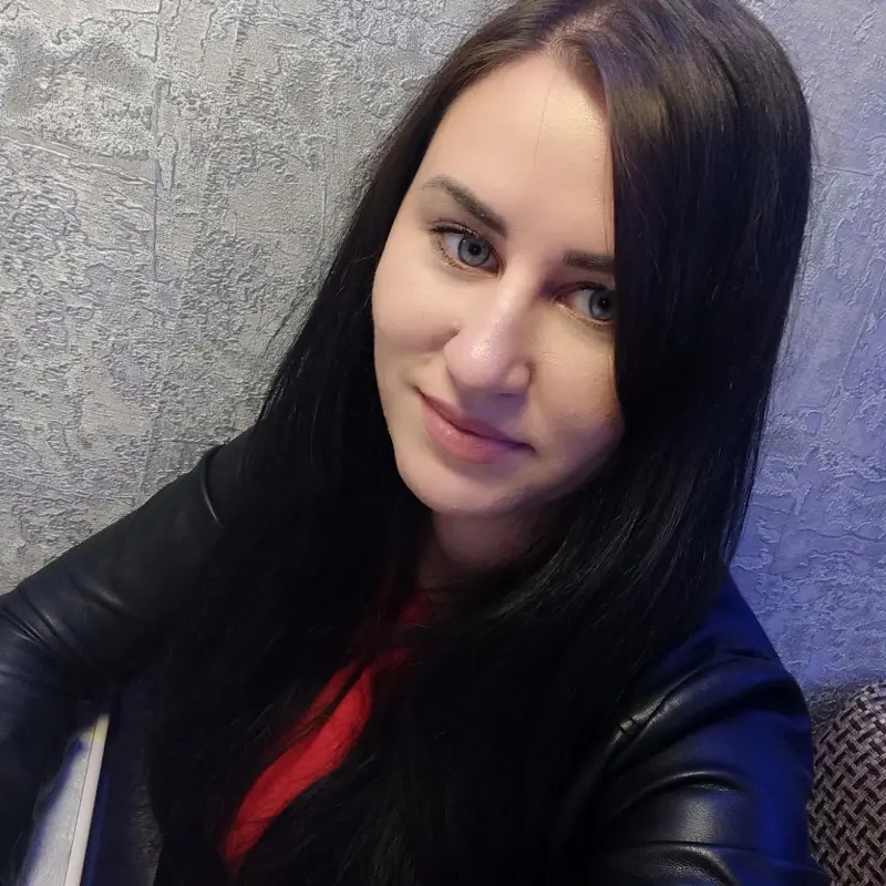Анастасия Овчарова