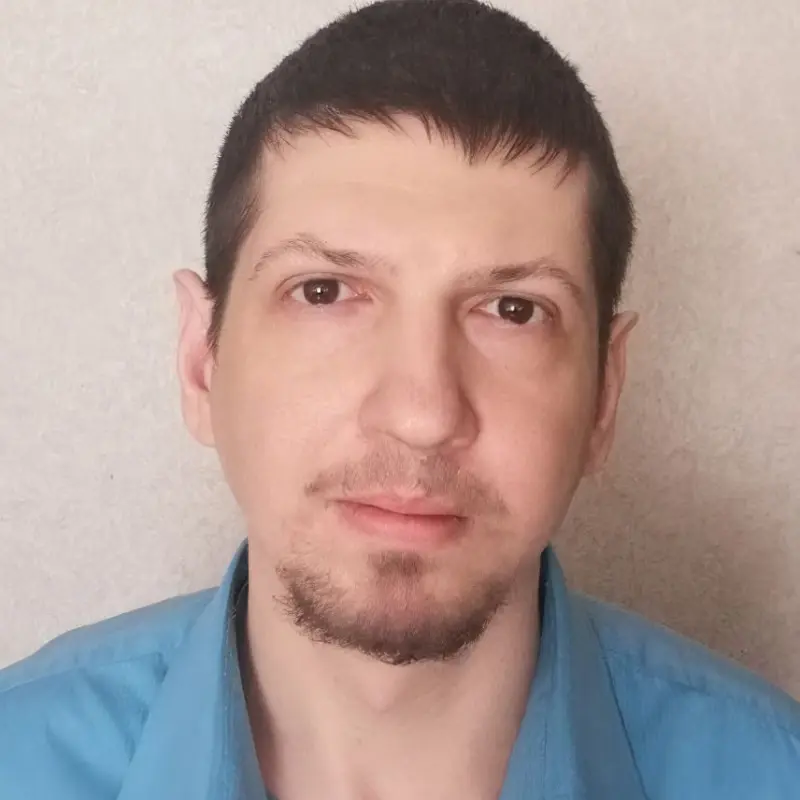 Евгений Худяков