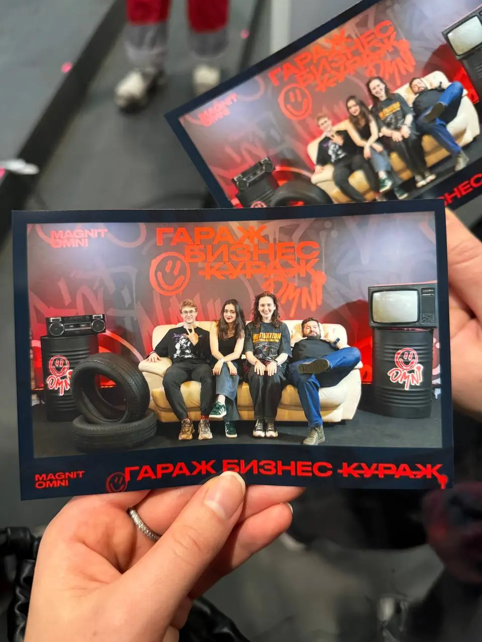Почти полтора года работы в Магните 🤭
Я работаю в команде подписки, магнит премиум (пользуйтесь подпиской!!!)
За это время, а то чет мало писала про свою работу:

пережит редизайн ДС
2 командировки = ... | Сетка — социальная сеть от hh.ru