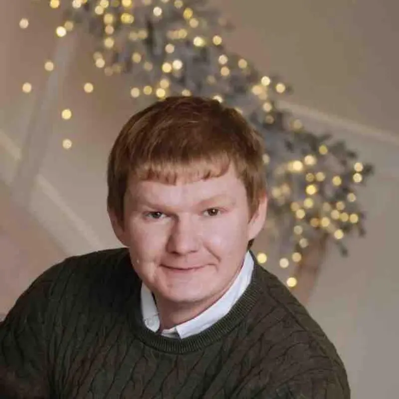Андрей Курашов